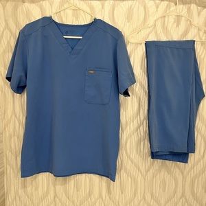Figs Mens Scrub Top & Bottom Set - X-Small/Small in Ceil Blue